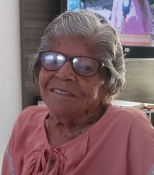 LEANDRA ALVES DE OLIVEIRA