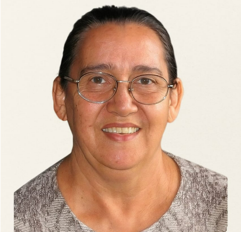 IDALINA CANDIDO DE FREITAS