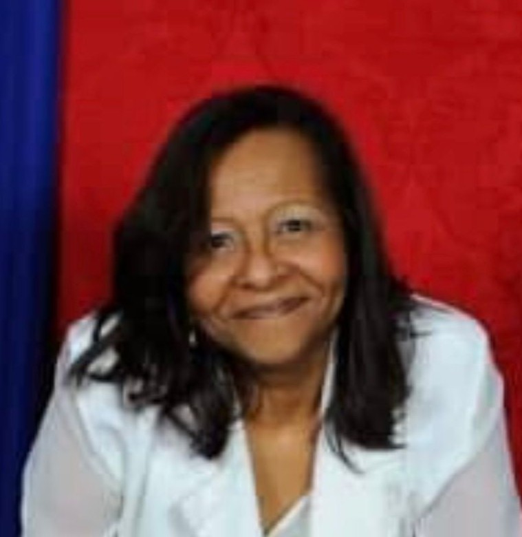 ISMENIA ROSANA DA COSTA LARGURA