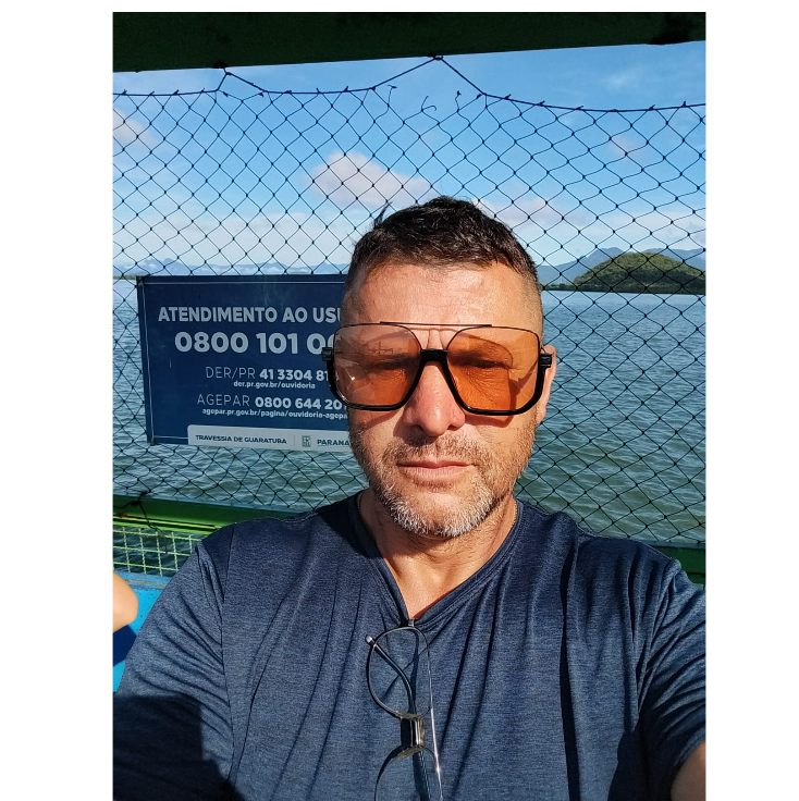 FRANCISCO CARLOS LEANDRO DE ARAUJO