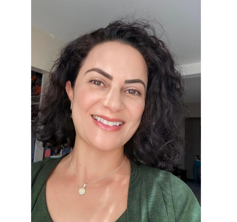 LUCIANA CAVALHEIRO BRITO LOVATO