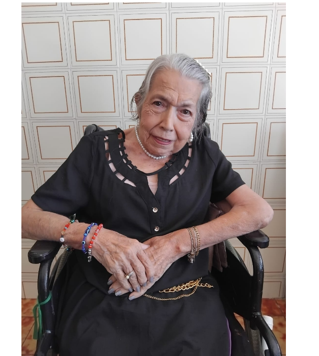 BEATRIZ DE SOUZA BORELLA