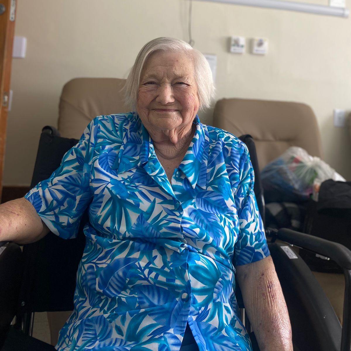 NORTBURGA JOANA SERETNI