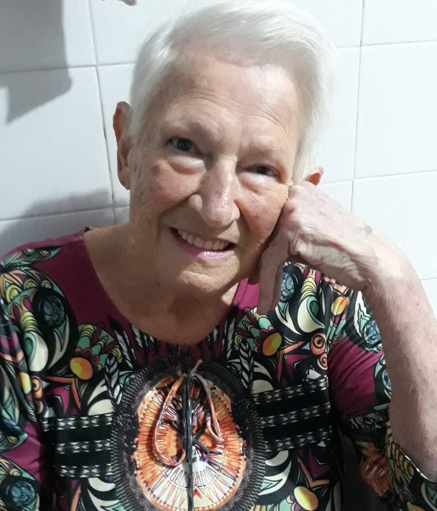 LUCIA CORDEIRO
