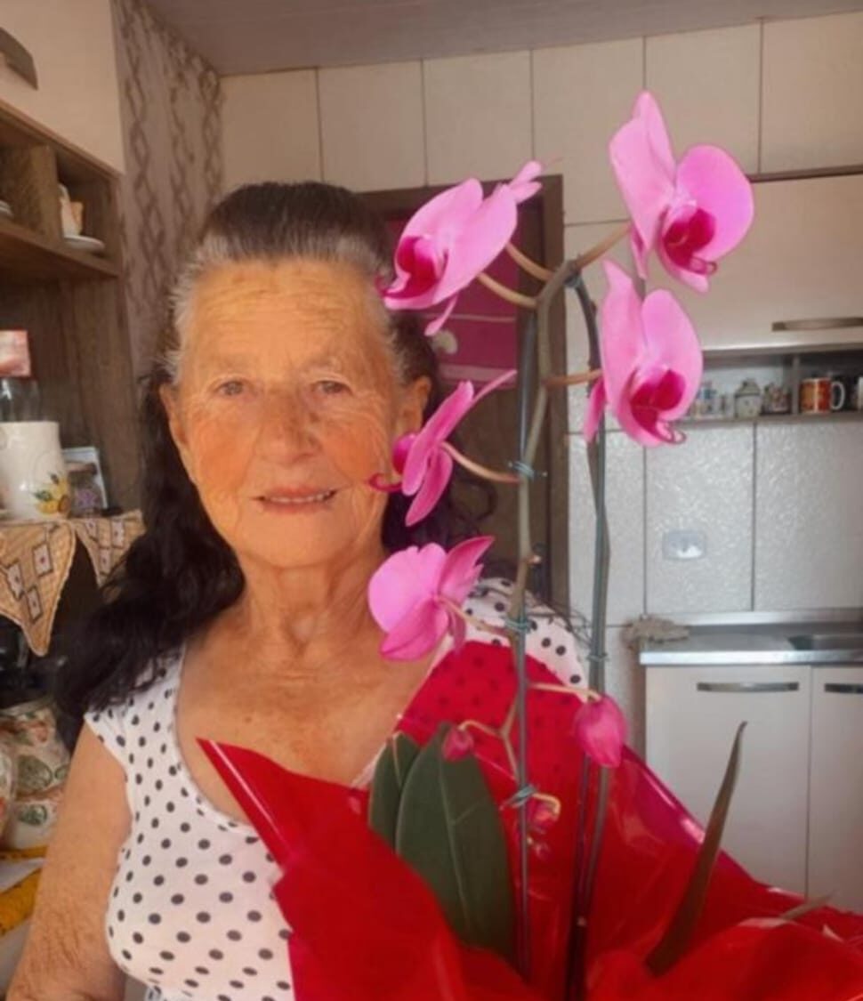 CARMILITA DOS SANTOS PROENÇA