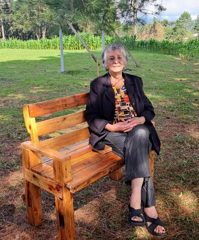 INÊS BEIRA
