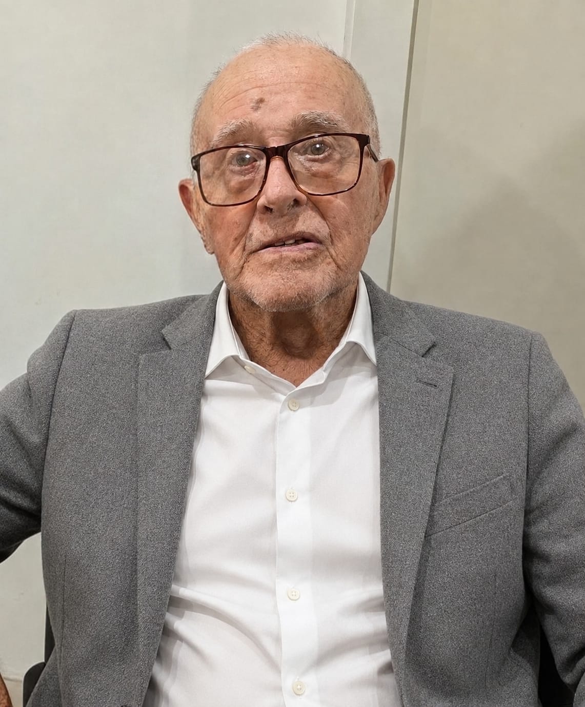 ERNANI BALTAZAR SANTOS BARBOSA