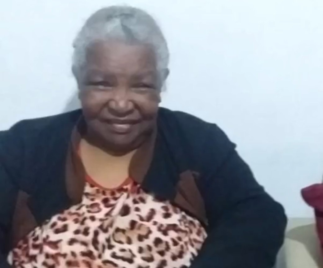 ANA ROSA DA ROCHA